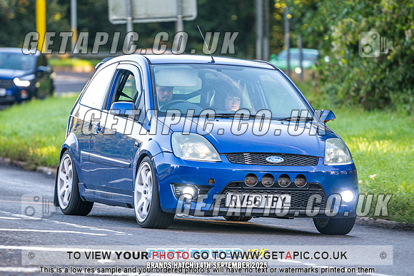 SJ2509-3320_LOGO_ON_PHOTO