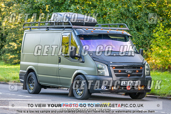 SJ2509-4004_LOGO_ON_PHOTO
