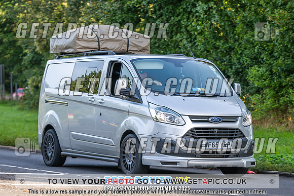 SJ2509-4418_LOGO_ON_PHOTO