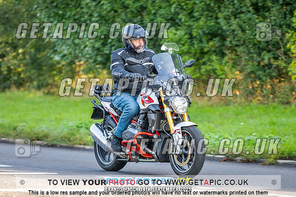 SJ2509-4422_LOGO_ON_PHOTO