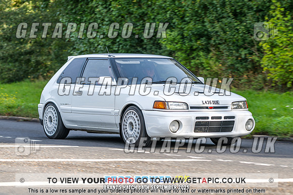 SJ2509-4652_LOGO_ON_PHOTO