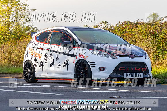 DK2509-0993_LOGO_ON_PHOTO