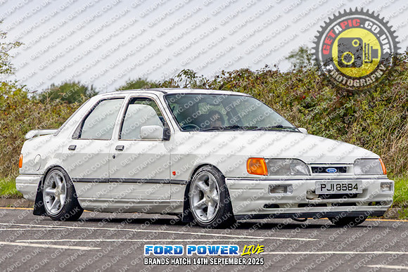 A-DK2509-0100_LOGO_ON_PHOTO