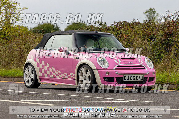 DK2509-0048_LOGO_ON_PHOTO