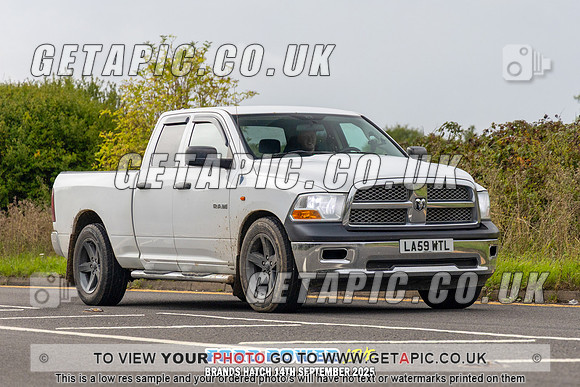 DK2509-0020_LOGO_ON_PHOTO