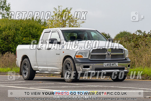 DK2509-0021_LOGO_ON_PHOTO