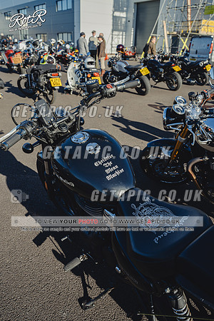 ES2509-02724_LOGO_ON_PHOTO