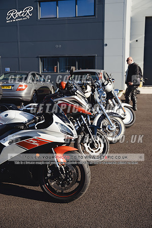 ES2509-02782_LOGO_ON_PHOTO