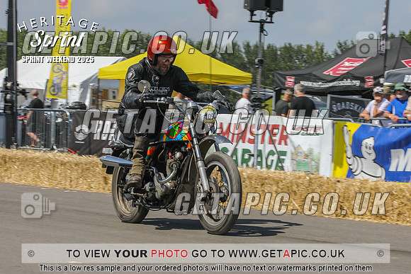 PP2508-3935_LOGO_ON_PHOTO