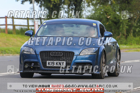 GP2406-13557-C_LOGO_ON_PHOTO