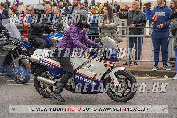 RS2205_13199