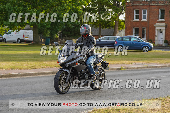 RS2207_8706