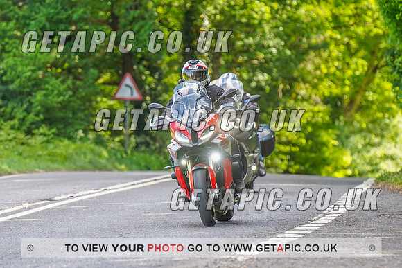 RS2205_16359