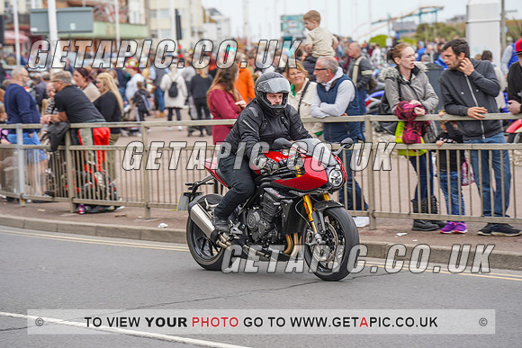 RS2205_13856