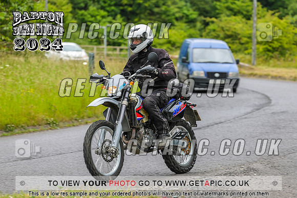 PR2407-246_LOGO_ON_PHOTO