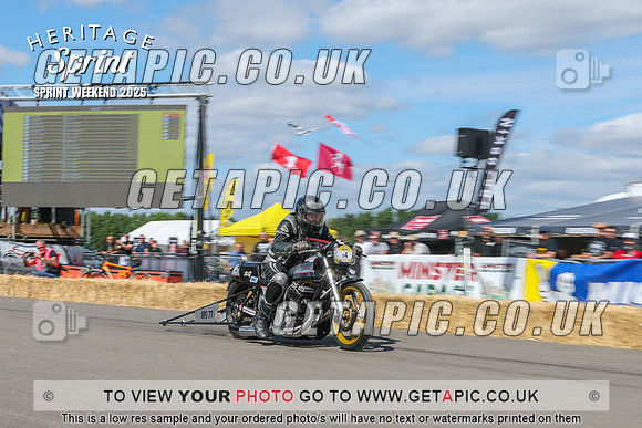 GP2508-3724_LOGO_ON_PHOTO