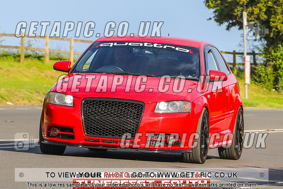 GP2406-14244-C_LOGO_ON_PHOTO
