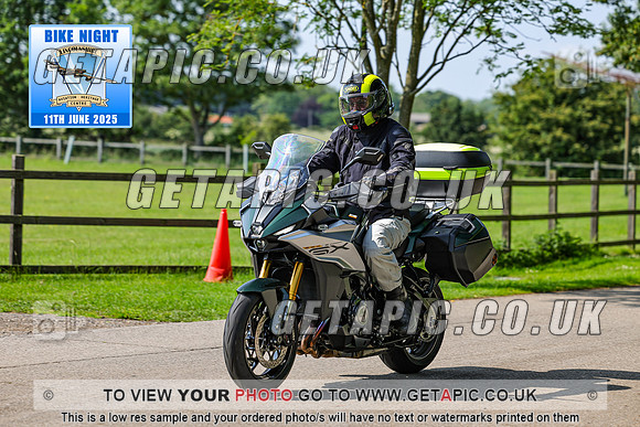 PR2506-00005_LOGO_ON_PHOTO