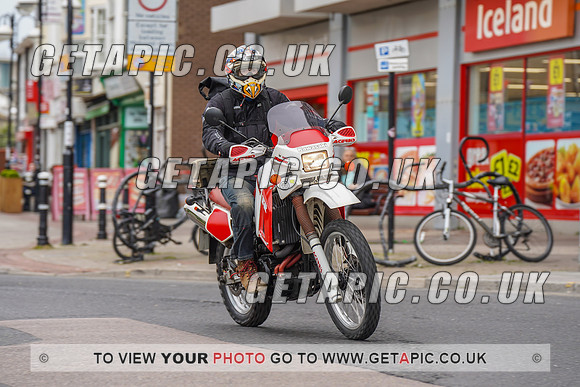 RS2205_1052