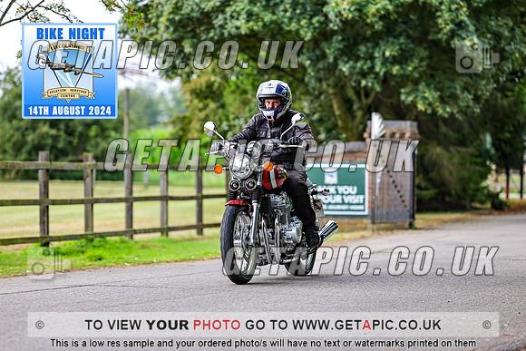 PR2408-07700_LOGO_ON_PHOTO