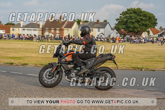 RS2207_8668