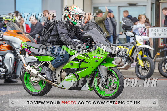 RS2205_8239