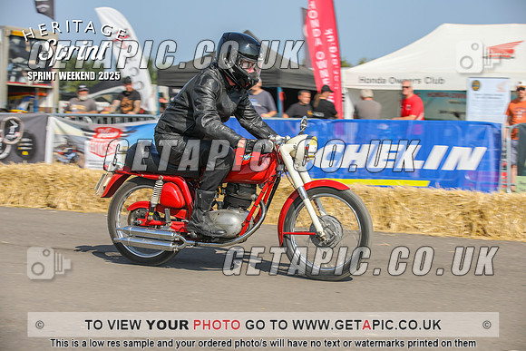 PP2508-2921 (1)_LOGO_ON_PHOTO