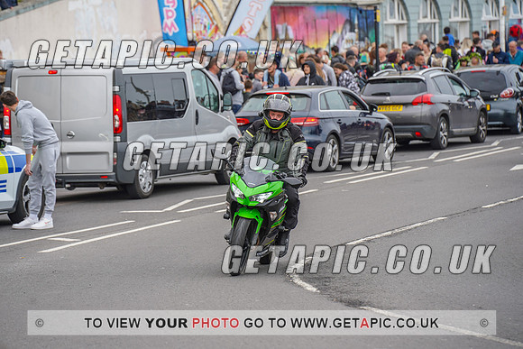 RS2205_13947