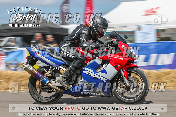 GP2508-4161-C_LOGO_ON_PHOTO