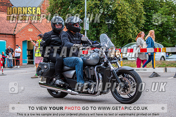 TW2508-1071_LOGO_ON_PHOTO