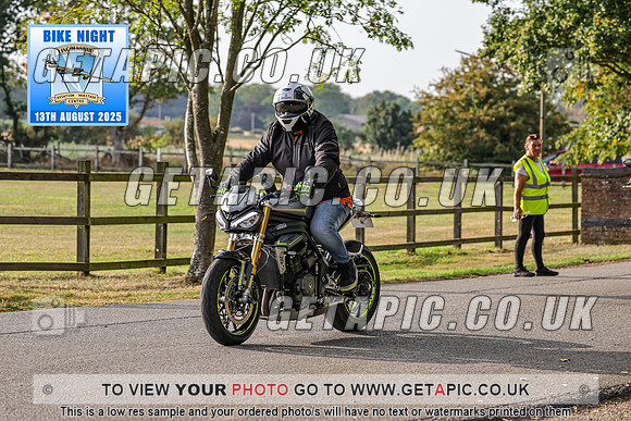 PR2508-12035_LOGO_ON_PHOTO