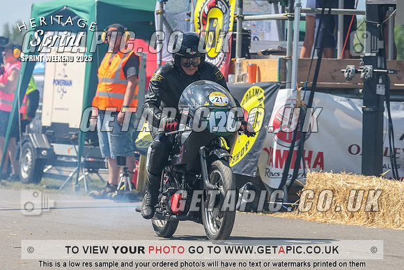GP2508-4743-C_LOGO_ON_PHOTO