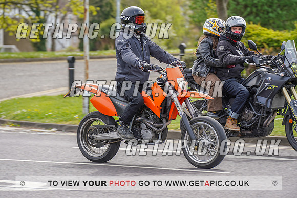 RS2204_7555