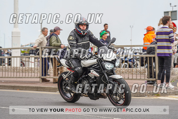 RS2205_16068