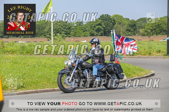 GP2405-4069_LOGO_ON_PHOTO
