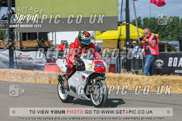 GP2508-3706_LOGO_ON_PHOTO