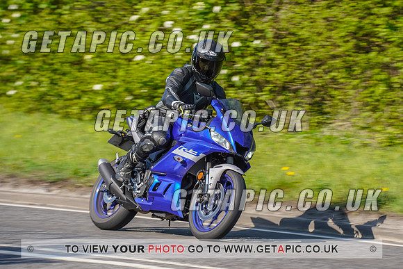 RS2204_11059