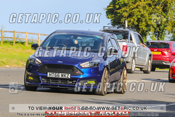 GP2406-14242-C_LOGO_ON_PHOTO