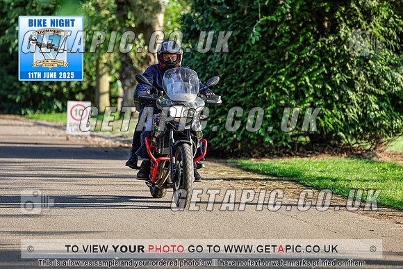 PR2506-08439_LOGO_ON_PHOTO