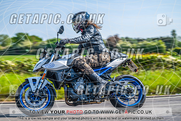 SH2605_17820-C