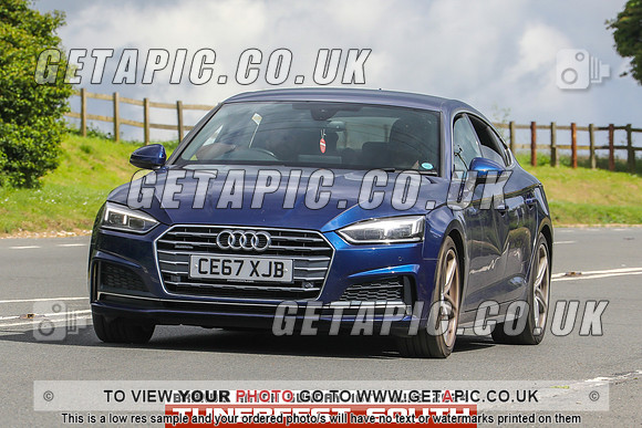 GP2406-10369-C_LOGO_ON_PHOTO