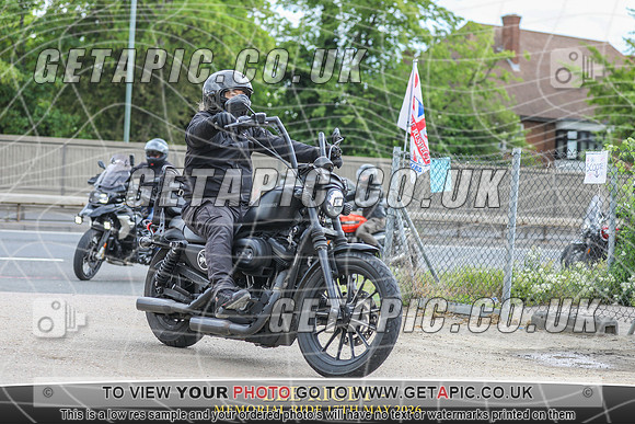 PP2605-3052_LOGO_ON_PHOTO