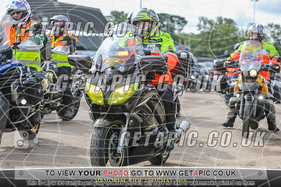 PP2605-2786_LOGO_ON_PHOTO