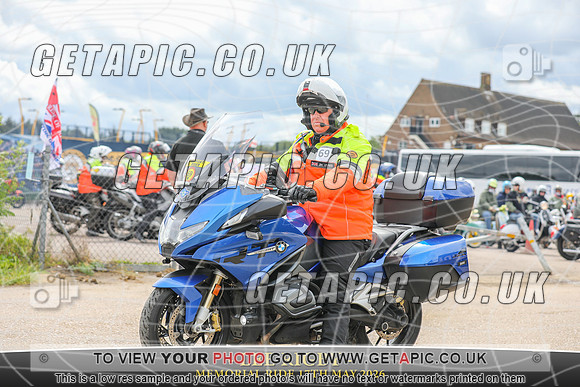 PP2605-2823_LOGO_ON_PHOTO