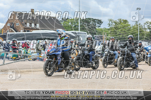 PP2605-2837_LOGO_ON_PHOTO