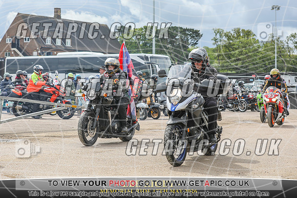 PP2605-2852_LOGO_ON_PHOTO