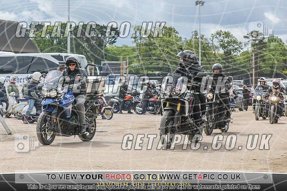 PP2605-2856_LOGO_ON_PHOTO