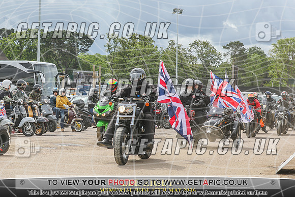 PP2605-2881_LOGO_ON_PHOTO