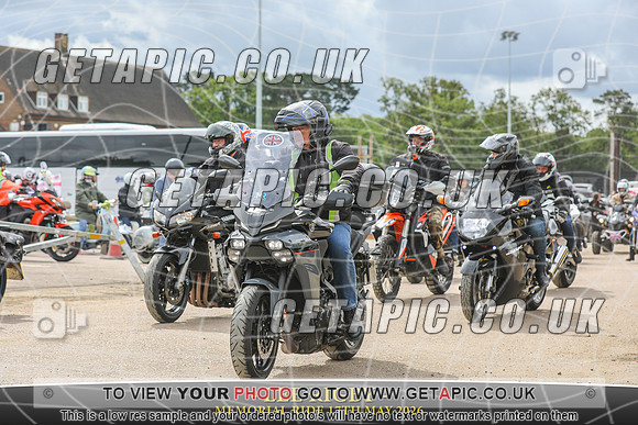 PP2605-2894_LOGO_ON_PHOTO