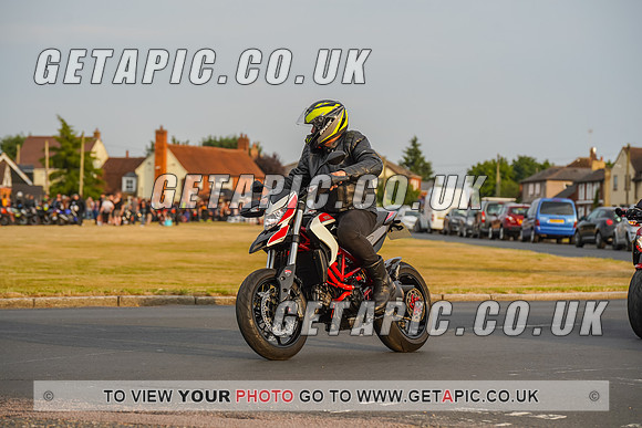 RS2207_9194